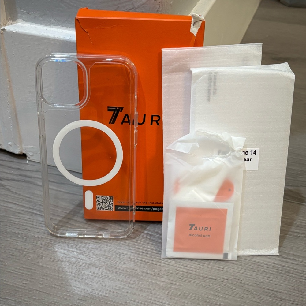 TAURI - Clear Phone Case for iPhone 14